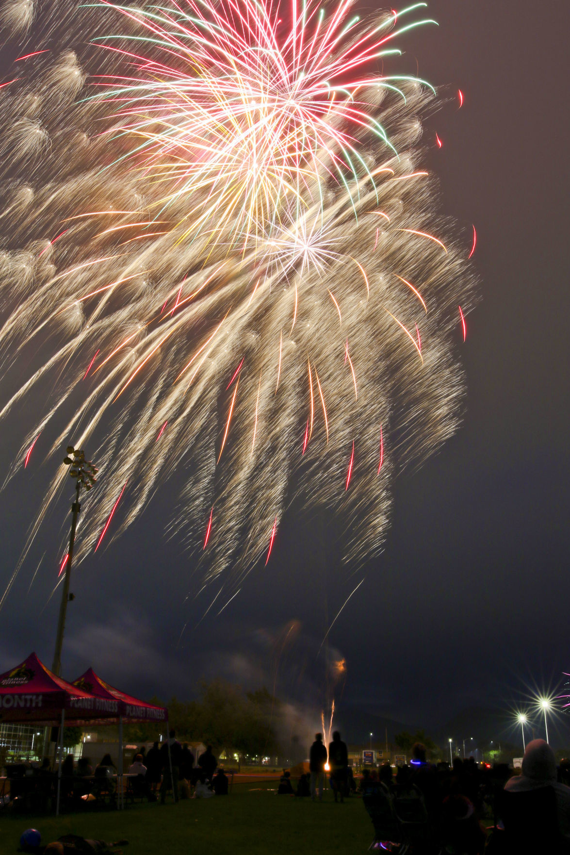 070419 Lompoc fireworks 08.jpg